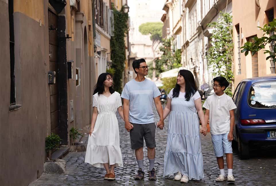 Rome: Express Photoshoot Experience - Starting at Via del Colosseo, 31 and Finishing at Piazza Venezia