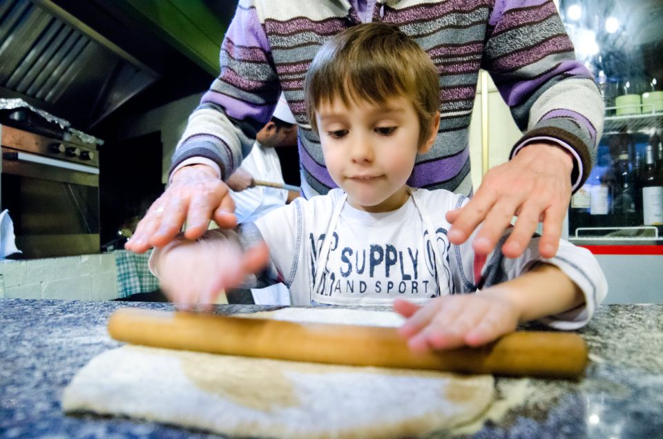 Rome: Family-Friendly Pizza Master Class - Where You Start: Piazza Navona Area and a Real Neighborhood Pizzeria