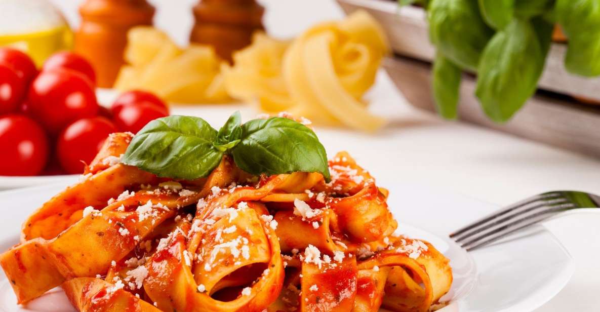 Rome: Fettuccine Pasta Cooking Class in Rome's City Center - Should you book Rome’s Piazza Navona fettuccine class?