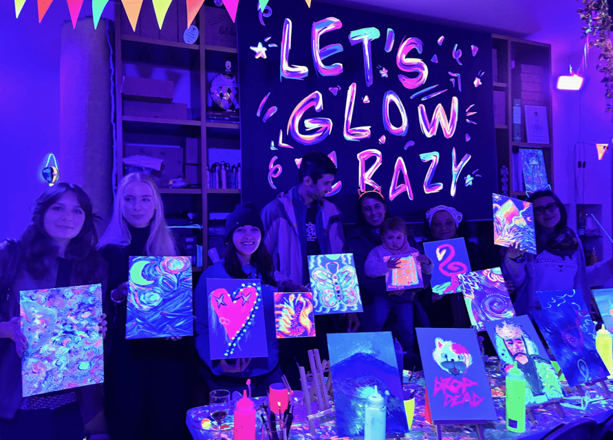 Rome: Fluorescent Painting in artist's studio with Fine Wine - Your Glow-in-the-Dark Masterpiece: What You’ll Take Home