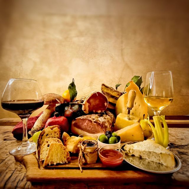 Rome Food Tasting with Wine Paring in Trastevere Experience - What you taste: DOP/IGP staples and regional notes that make sense