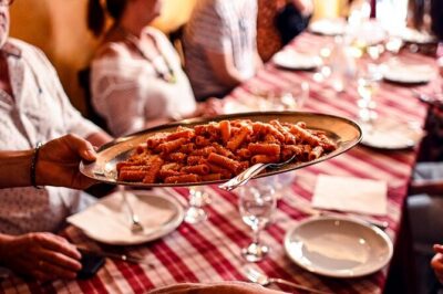Rome Food Tour in the Historic Centre with 8+ Food Tastings - Pizza, supplì, and Roman comfort: what the tastings add up to
