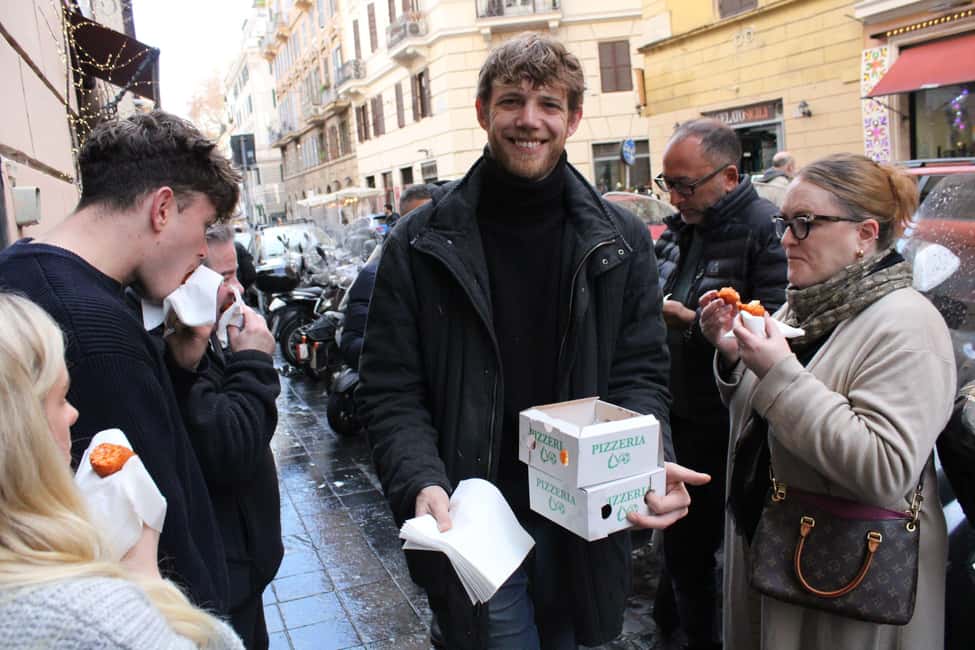 Rome: Food & Wine Tour with a local guide in Trastevere - Conrad and the stories that connect food to Rome