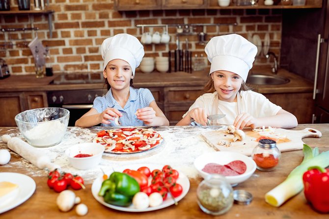 Rome For Kids: Small Group Pizza Making Class - Pizza Class Plus a Real Meal: Wine, Dessert, and Family-Friendly Touches