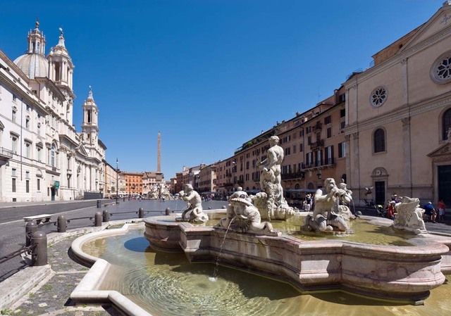 Rome: Fountains and Squares, Half Day Tour with Tasting - Where the Tour Starts: Hotel Hassler Roma and a 3-Hour Pace