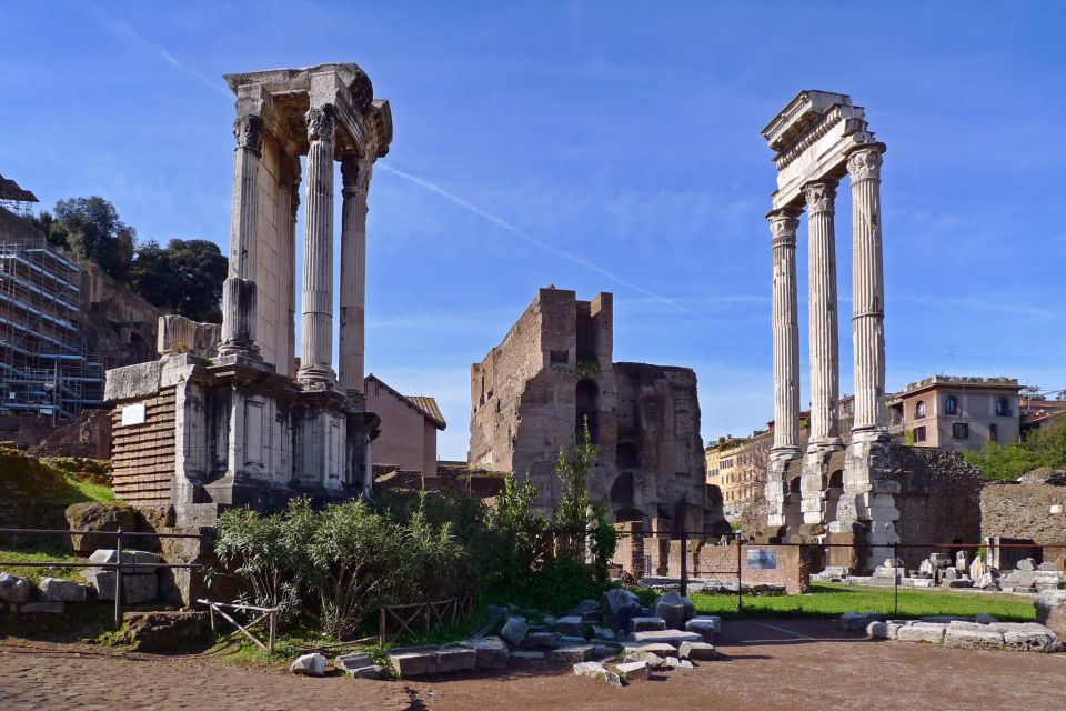 Rome: Full Day Tour Colosseum and Vatican Museums with lunch - Entering the Colosseum Without Ticket Chaos