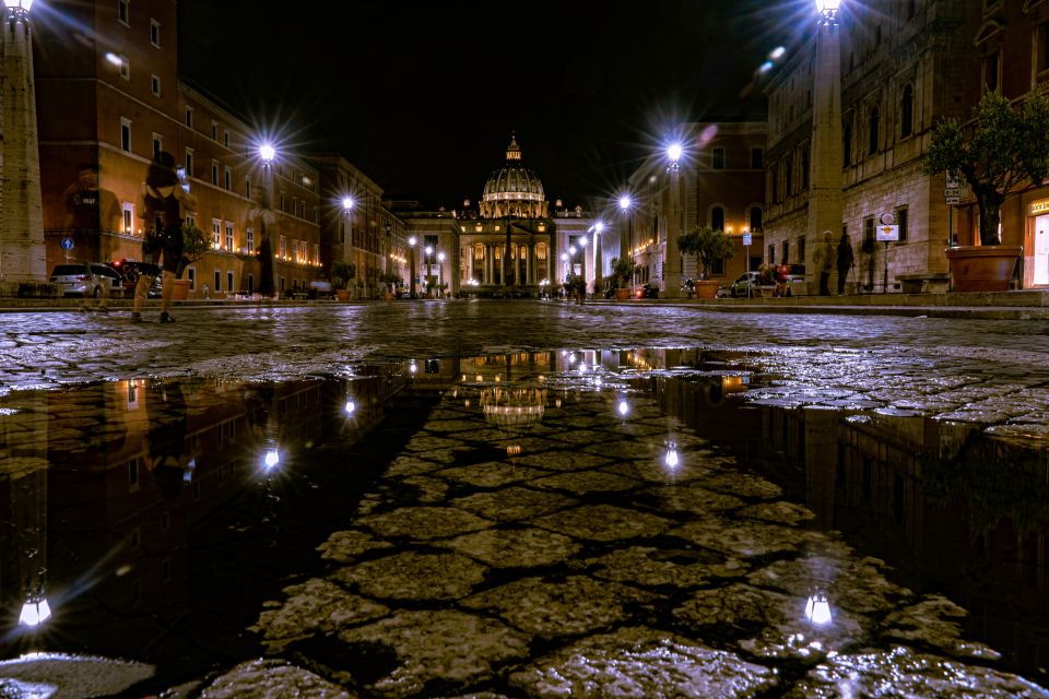 Rome: Ghostly Nighttime Walking Tour - Ending at Castel Sant’Angelo: a dramatic night finish