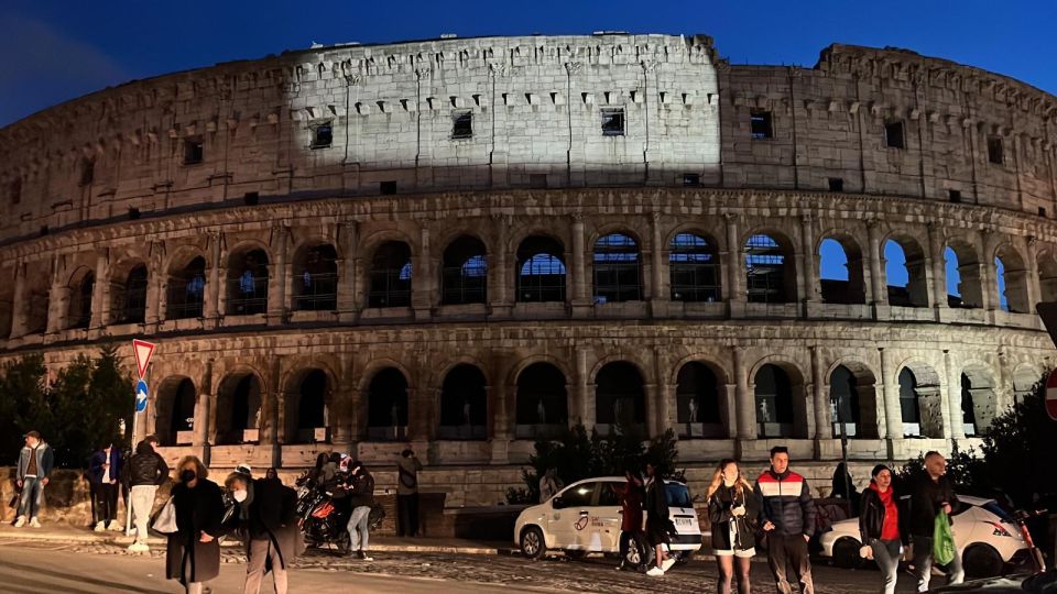 Rome: Group or Private Guided Walking Tour of the Colosseum - Practical tips before you go: shoes, ID, and timing your day