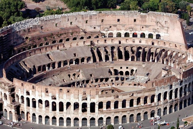Rome: Guided Group Tour of Colosseum, Roman Forum & Palatine Hill - Entering The Colosseum: Flavian Power, Real Scale, and Reserved Time