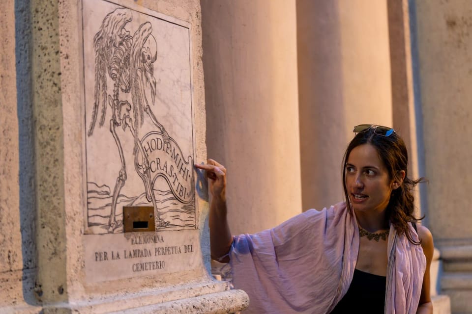 Rome: Guided Haunted Rome Ghost Tour with Dowsing Rods - Guides and vibe: what to expect from the storytellers