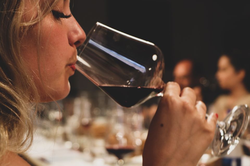 Rome: Guided Italian Wine Tasting Experience - Who this Rome wine tasting suits best