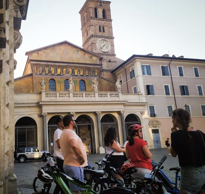 Rome :guided night e-bike tour with typical ice-cream - Rome by Night on an E-Bike: Why This Feels Efficient