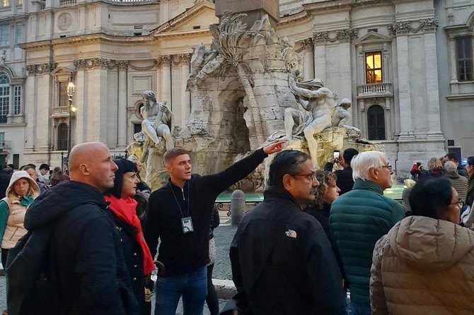Rome: Guided Small Group Walking Tour of City Highlights - Pantheon: Why That Dome Still Feels Like Magic