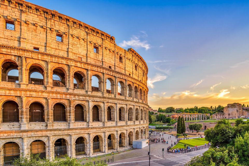 Rome: Guided Tour of Colosseum, Roman Forum & Palatine Hill - The Pace, the Headsets, and Your Best Spot in the Group