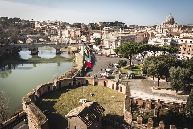 Rome: Guided Tour of the Secrets Beneath Castel Sant'Angelo - How headsets and a small group keep you from feeling rushed