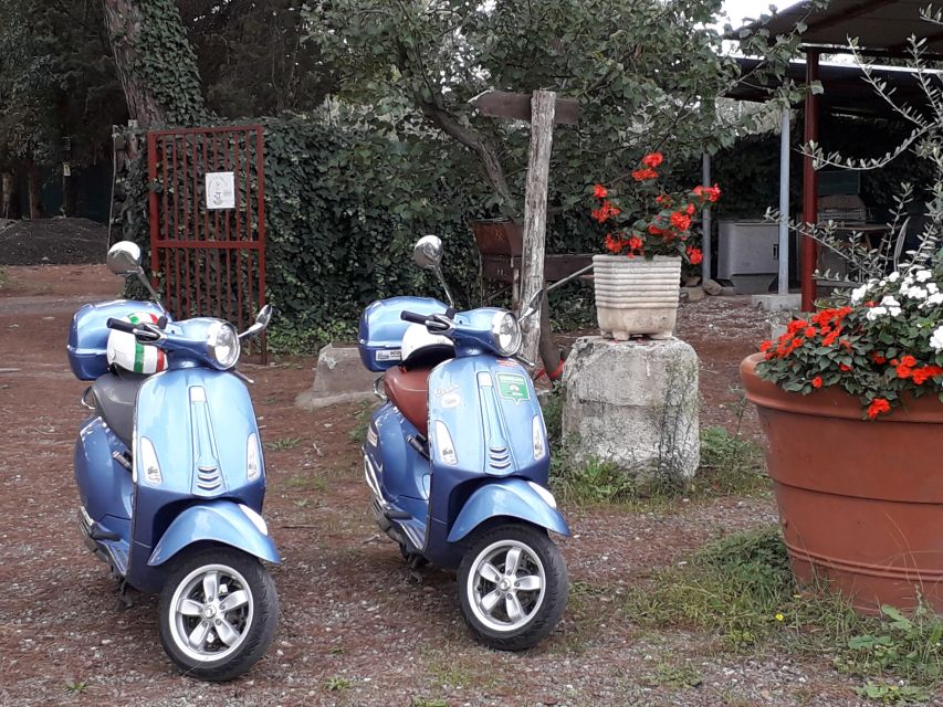 Rome: Guided Vespa City Tour - Languages and Personalization: A Tour That Can Talk Your Way