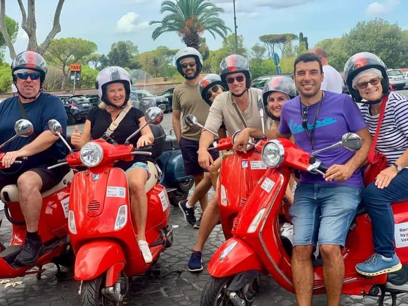 Rome: Guided Vespa Tour with Self-Drive or as a Passenger - Why a Rome Vespa tour works so well in the city center