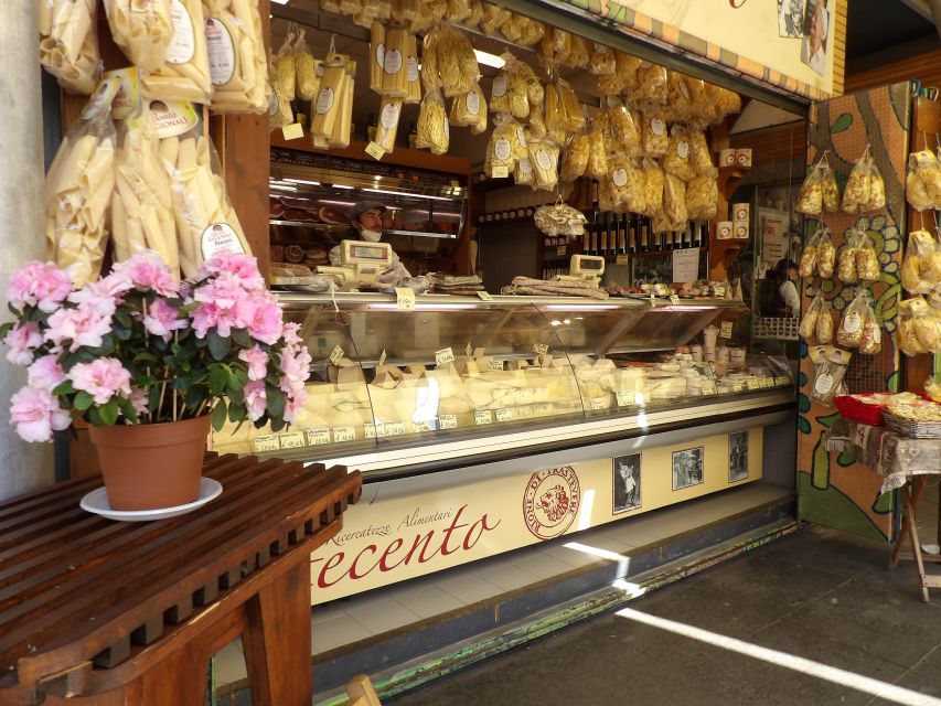 Rome: Guided Walking Tour and River Boat Ride - Key things to know before you go
