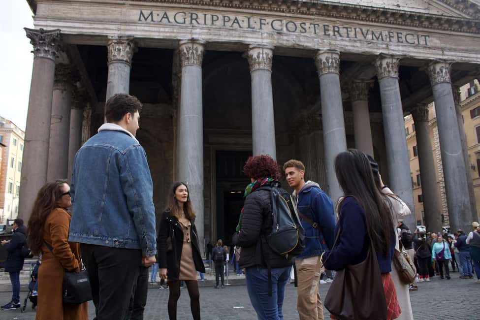 Rome: Guided Walking Tour in English or Spanish - Trevi Fountain at night: the stories behind the famous face
