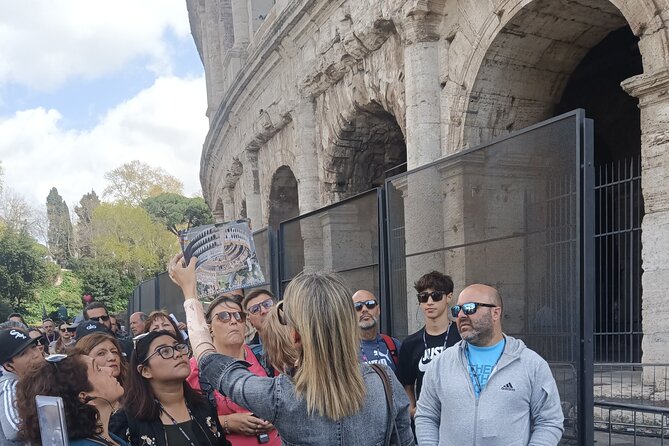Rome Guided Walking Tour of the Colosseum - How the Guide Brings the Arena to Life