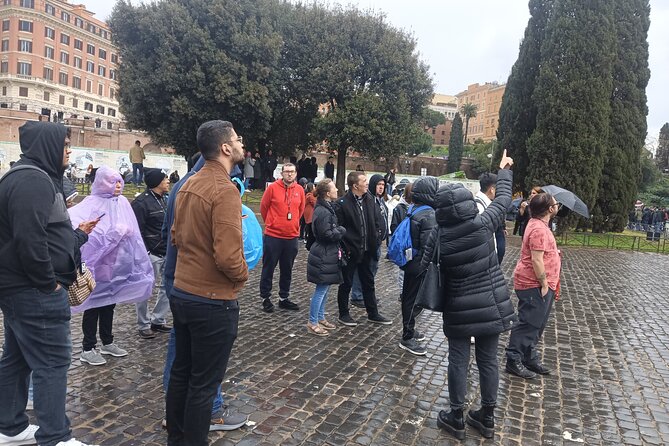 Rome Guided Walking Tour of the Colosseum - Roman Forum Independence: Use It Wisely