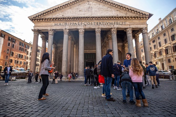 Rome Highlights After Sunset - Pantheon,Trevi Fountain and Navona Square - Piazza Navona’s Bernini Fountains and the Ancient Stadium Ground