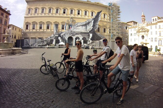 Rome Highlights by E-Bicycle Small group - The Roman Forum crossing and Trajan’s Market views