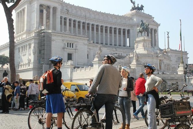 Rome Highlights By Electric Bicycle Private Tour - Meeting Rolling Rome at Piazza del Gesù: the easy start you’ll feel
