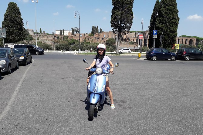 Rome Highlights by Vespa Private guided Tour - Where you get the best views: Gianicolo Hill and Vatican Square