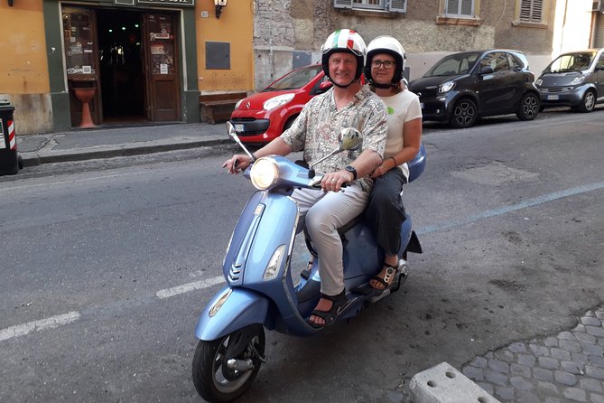 Rome Highlights by Vespa Private guided Tour - What the guides do: anecdotes, customization, and practical help