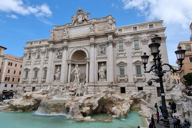 Rome Highlights Private Day Tour by Mercedes Minivan - Why This Private Mercedes Van Works Better Than Rome Chaos