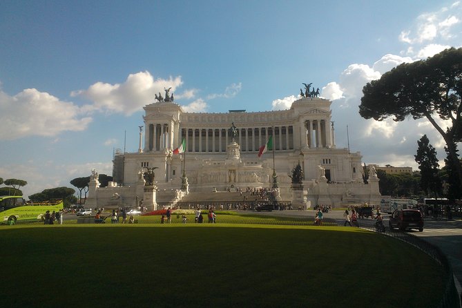 Rome Highlights Private Day Tour by Mercedes Minivan - Roman Ruins and History Stops With Optional Time: Catacombs and Beyond