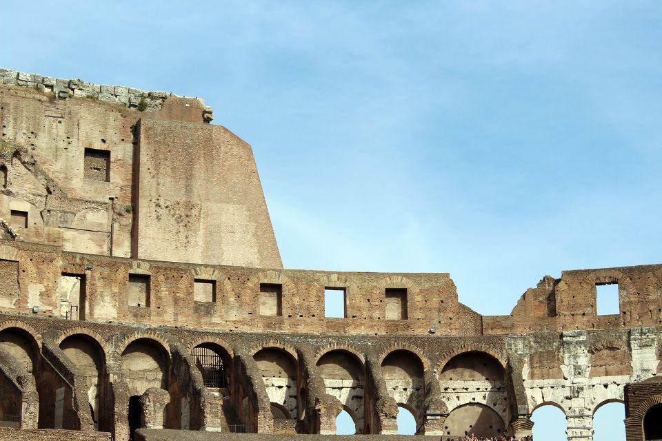 Rome: Hop-On Hop-Off Bus, Roman Forum & Colosseum Tour - A Few Things to Watch: Bags, Names, and Staying on the Clock