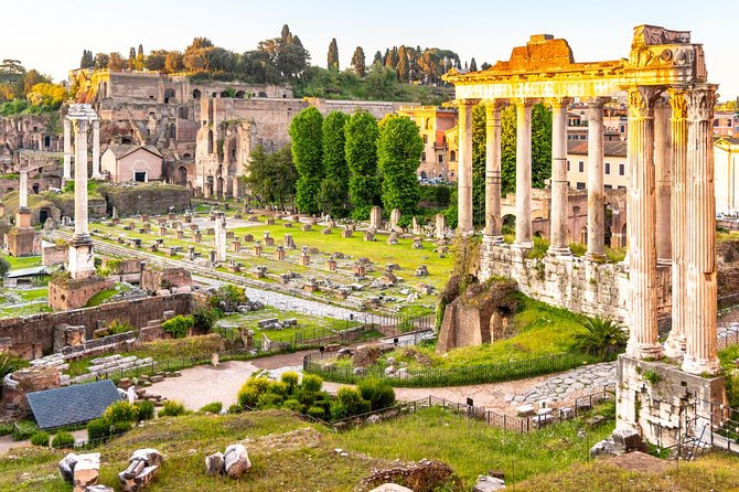 Rome in 2 Days Colosseum, Vatican and Appian Way Catacombs Tours - Baths of Caracalla, Aurelian Walls, Circus Maximus, and the Arch of Constantine