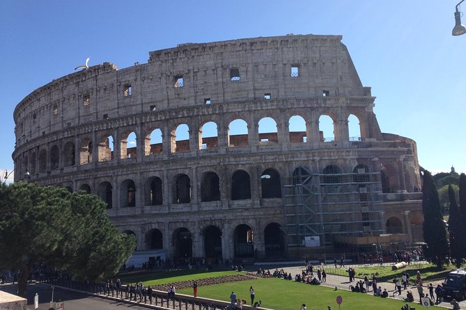 Rome in a day private Tour with Vatican Museums and taxi transfer - Pantheon: the dome, the oculus effect, and the tombs