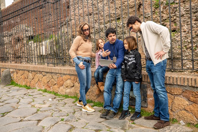 Rome in a Day Tour Including Vatican Sistine Chapel Colosseum and All Highlights - Trevi Fountain with a real lunch window: spend the 30 minutes wisely