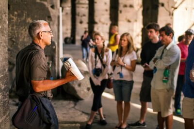 Rome in a Day Tour with Vatican, Colosseum and Historic Center - Morning at Piazza Navona, Pantheon Dome, and Trevi Fountain