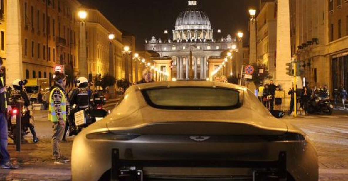 Rome: James Bond Spectre Tour by Minivan - Meeting at Lungotevere Castello: Find the Green Shop Next to Castel Sant’Angelo