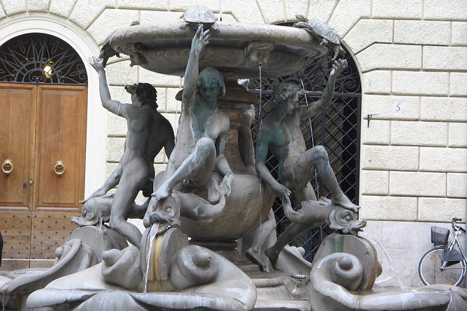 Rome: Jewish Ghetto and the Great Synagogue Private Walking Tour - Stop 4: Tempio Maggiore di Roma with an inside guide