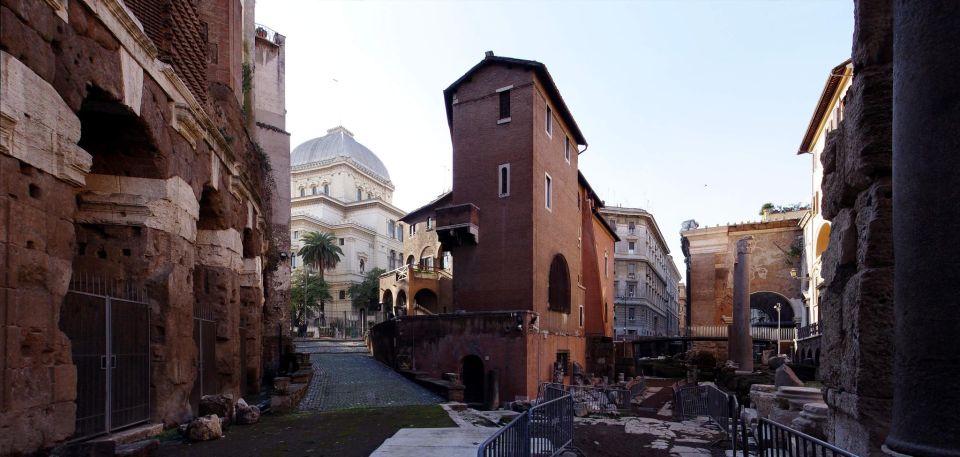 Rome: Jewish Ghetto and Trastevere, Half Day Walking Tour - Stop-by-stop: from Teatro di Marcello area into the Ghetto
