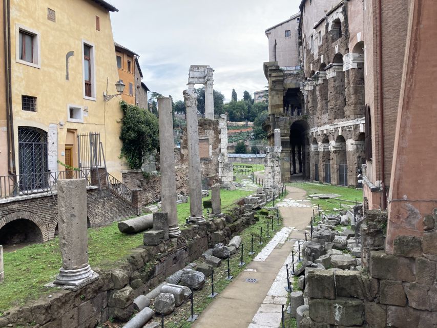 Rome: Jewish Ghetto, Great Synagogue & Trastevere Tour - Timing reality: aiming for 3 hours, but watching your pace