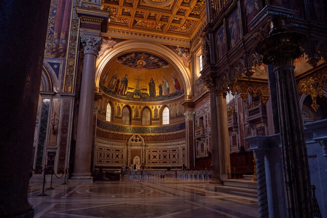 Rome Jubilee 2025 Tour: An Exploration of Early Christianity - Lateran Baptistery: octagons, Constantine, and recycled Egyptian stone