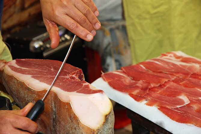 Rome: Lip Smacking 4 hours Foodie Tours in golf cart - Why a roofed golf cart changes Rome for food lovers