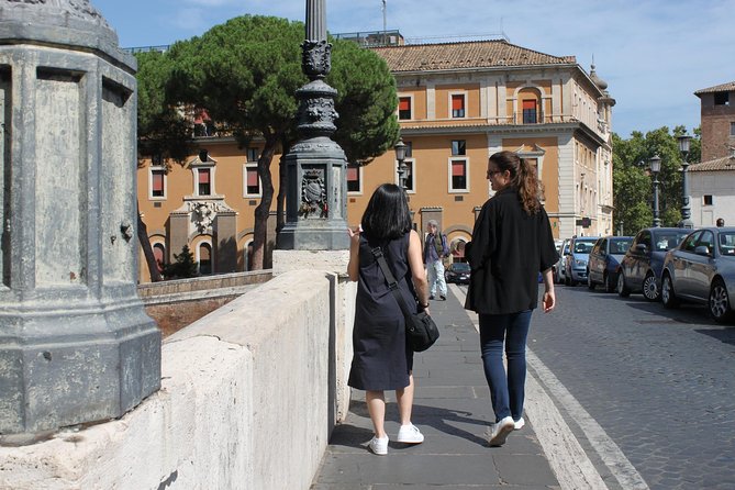 Rome Max 6 People Walking Tour: Pantheon, Trevi Fountain, Gelato - The Pantheon: Why Timing and Ticket Rules Matter