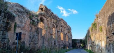 Rome: Mini hike to the ancient Parco degli Acquedotti - Mandrione Parks and Porta Furba: neighborhood Rome plus a big historical hinge