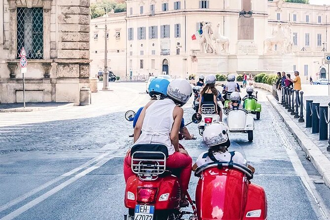 Rome Morning Vespa Sidecar Tour in Rome with Cappuccino - Stop 2: Palazzo del Quirinale on Monte Cavallo