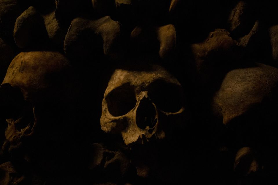 Rome: Murder Mysteries of Rome Guided Walking Tour - The bone-chapel stop: Chiesa di Santa Maria dell’Orazione e morte