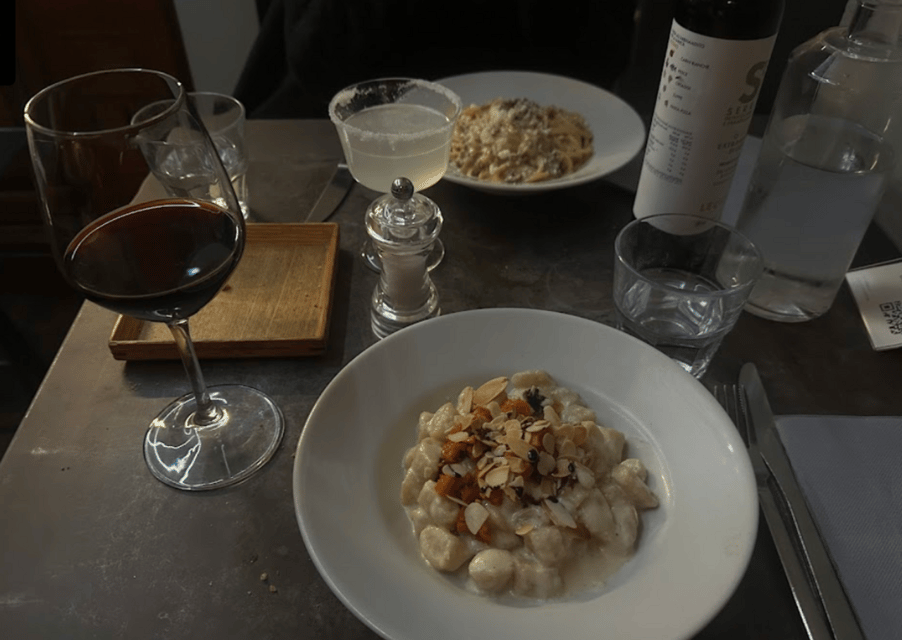 Rome Night Golf Cart Tour with Access to an Exclusive Dinner - Piazza Navona and the Pantheon: classic Rome without the full marathon
