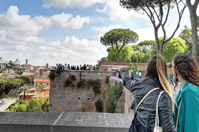 Rome Night Tour Highlights by Luxury Golf Cart - Who this night tour is best for (and who should think twice)