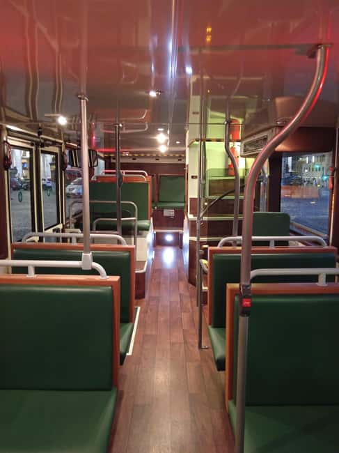Rome: Nighttime Tour by Open-Top Bus with Tasting Stop - Why a Rome night bus feels like smart sightseeing